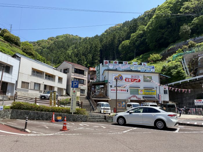 四国八十八霊場の番外札所巡拝と天狗塚・西熊山へバイク走り