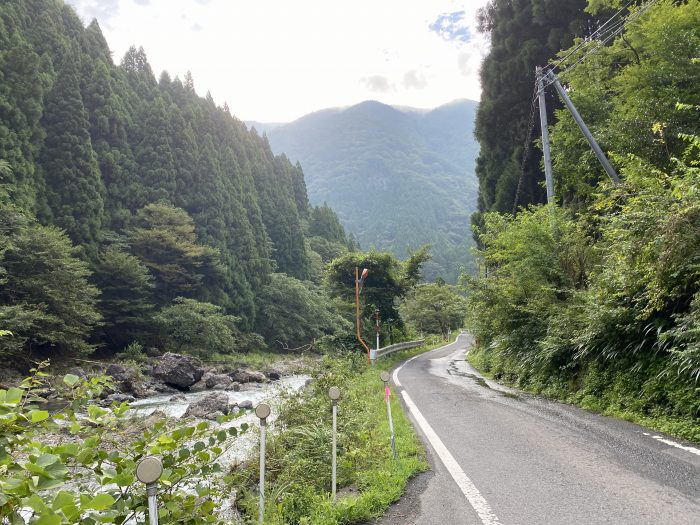 滋賀県大津市北比良/武奈ヶ岳へバイク走り