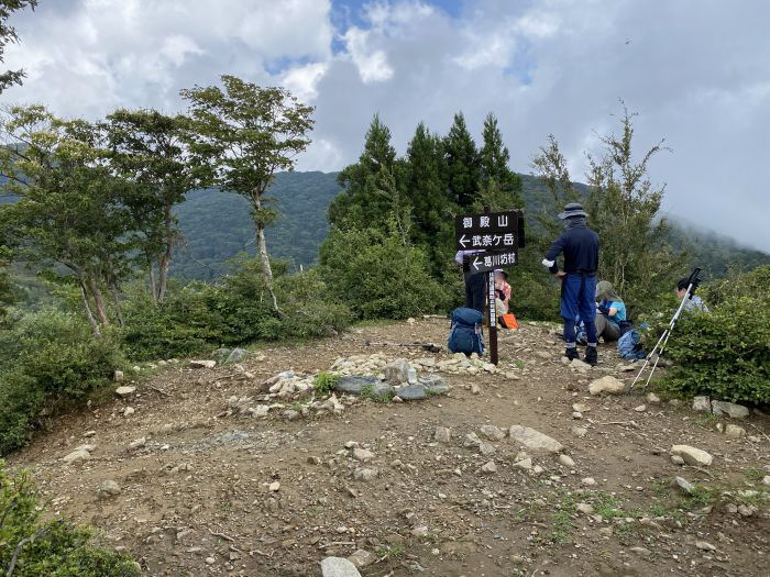 滋賀県大津市北比良/武奈ヶ岳へバイク走り