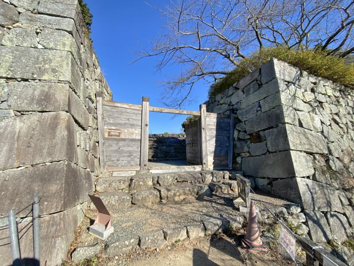 兵庫県丹波篠山市/年末御礼三社参りと納めの登山で高城山へ