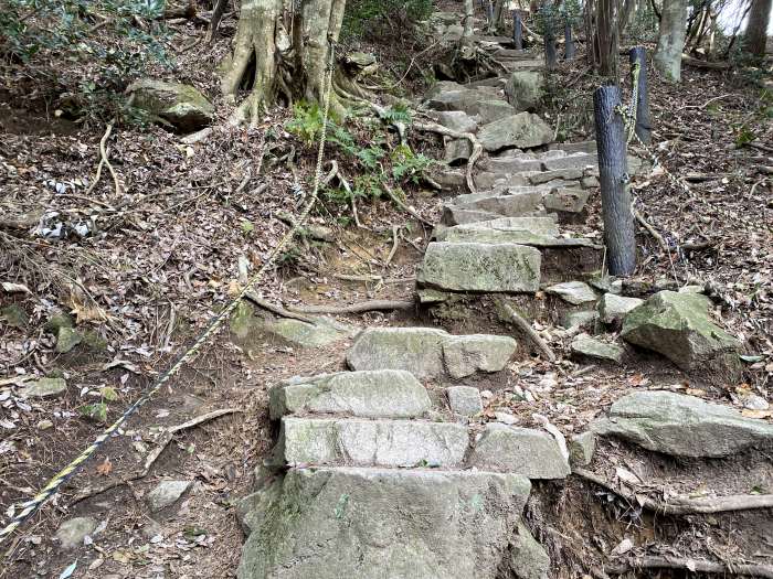 兵庫県神戸市/六甲山最高峰と西宮市/甲山を散策