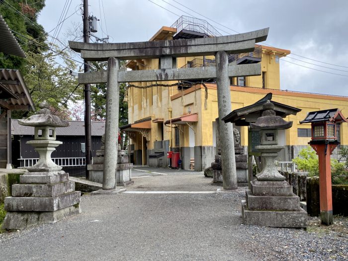 滋賀県大津市坂本本町/比叡山無動寺回峰道へバイク走り