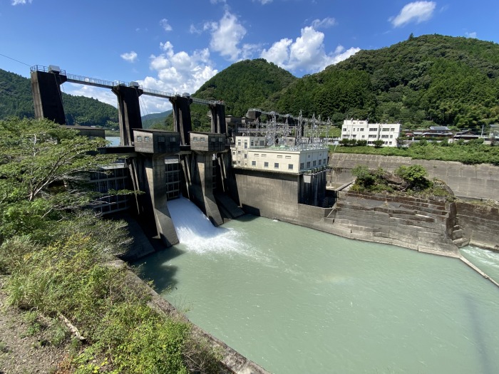 徳島県/剣山スーパー林道を駆け抜け、塔の丸･土佐矢筈山へバイク走り