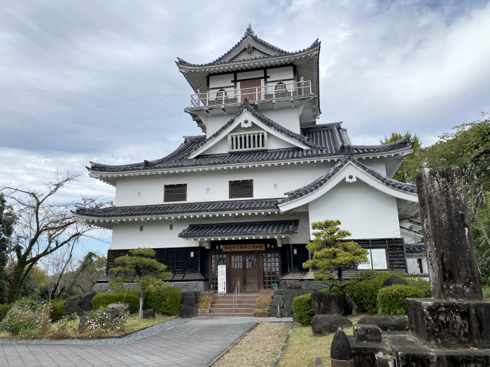 九州/開聞岳～霧島山～阿蘇山～くじゅう連山へ登山旅